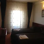 فندق Reina بوخارست