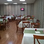 Reina Otel