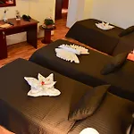 Reina Otel 3*