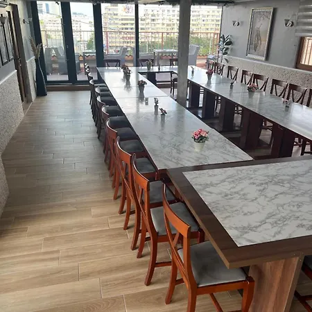Hotel Reina Bucharest