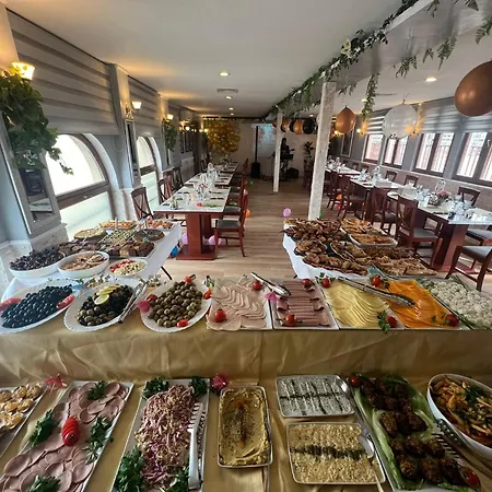 Reina Bucharest
