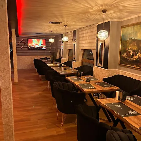 Otel Reina