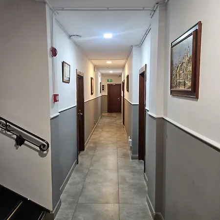 Hotel Reina