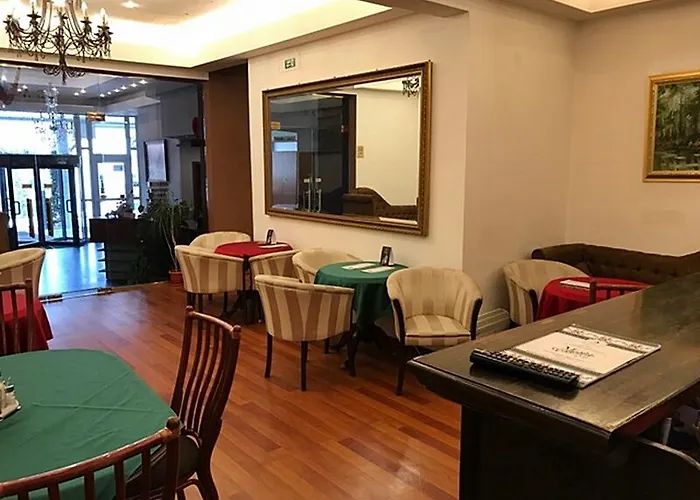 Hotel Reina Bukareszt