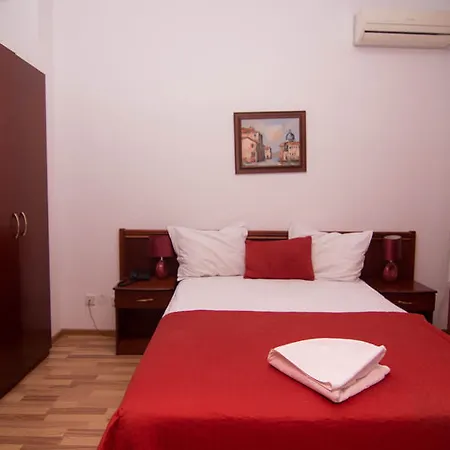 Hotel Reina Bukareszt