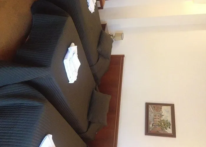 Reina فندق بوخارست