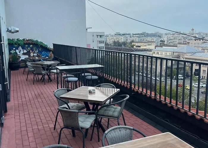 Reina 부쿠레슈티