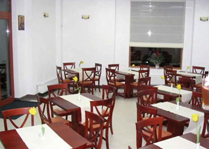 Reina 부쿠레슈티